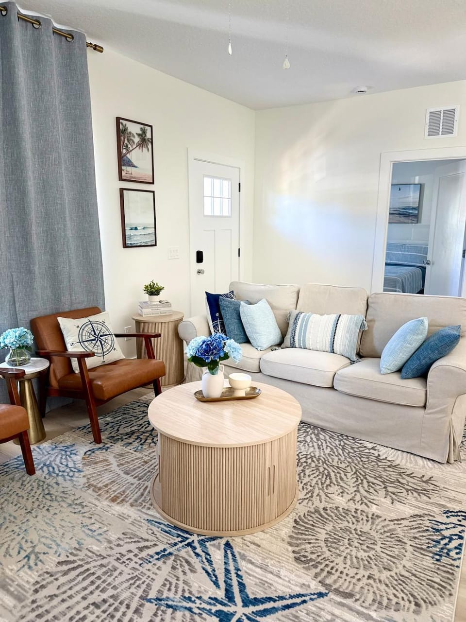 A Brand New Coastal Escape, 1 Mile to Downtown House in Saint Augustine