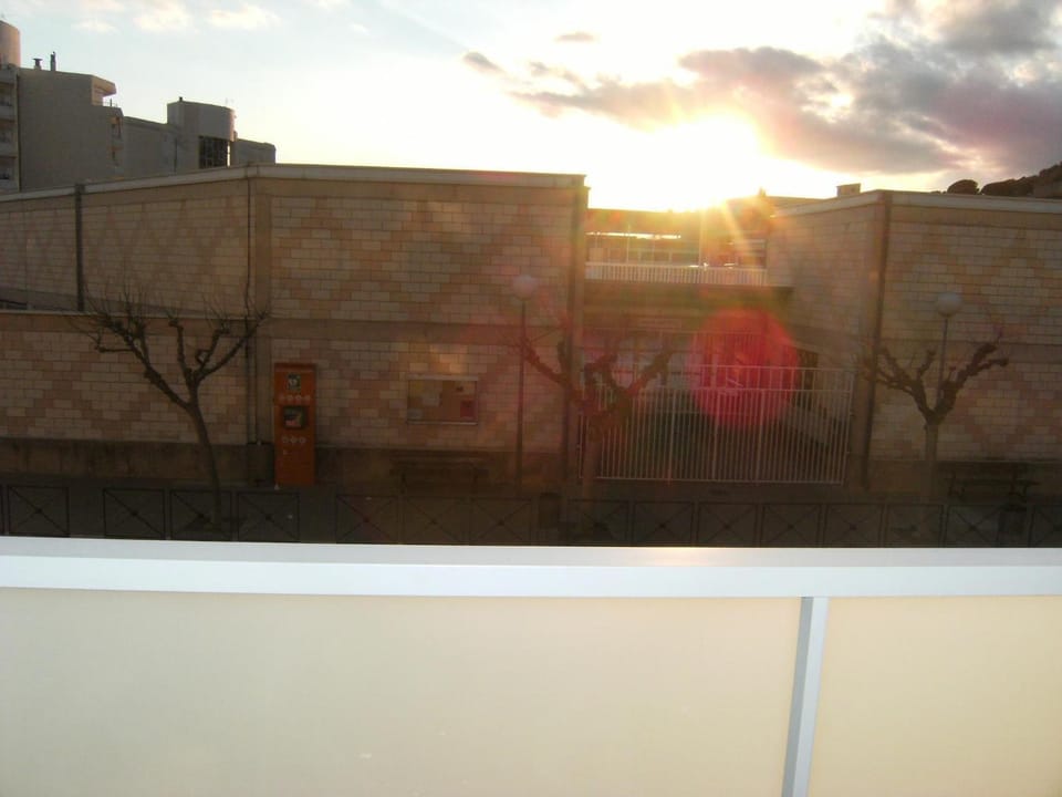 Neighbourhood