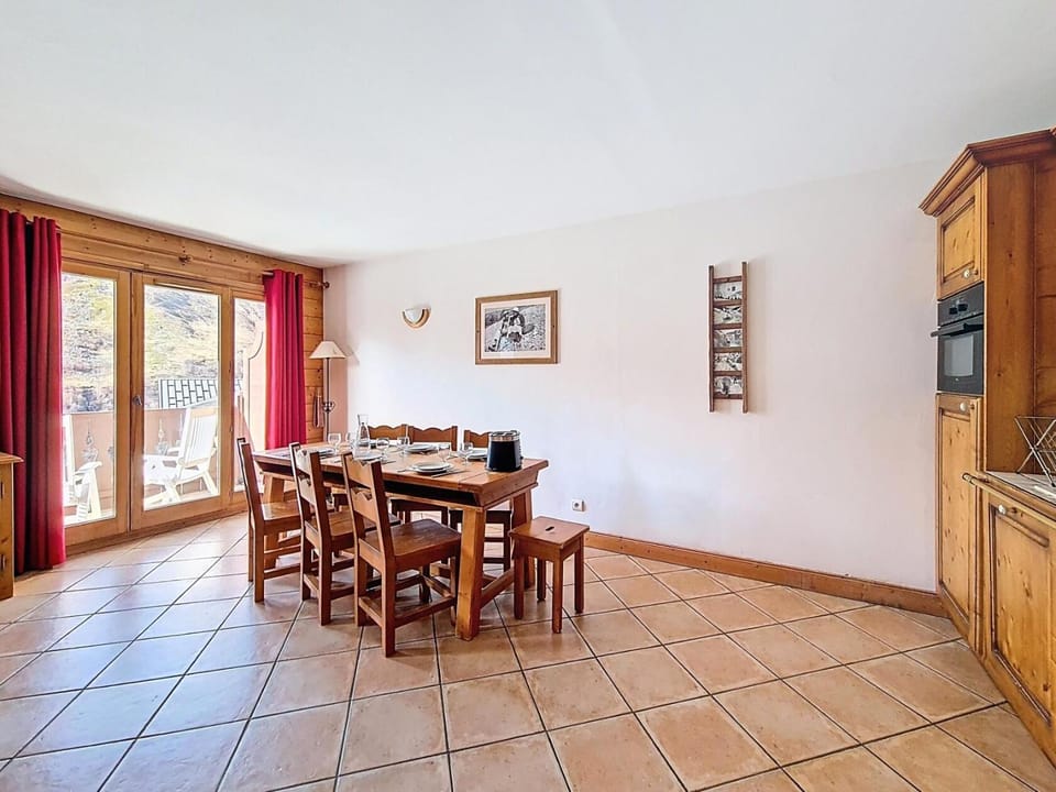 Résidence Hameau Des Airelles - Appartement spacieux. Proche des pistes. Balcon MAE-2533 Apartment in Les Allues