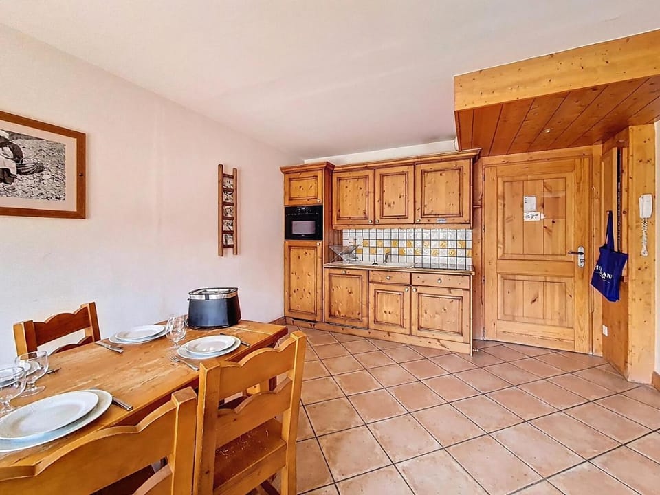 Résidence Hameau Des Airelles - Appartement spacieux. Proche des pistes. Balcon MAE-2533 Apartment in Les Allues