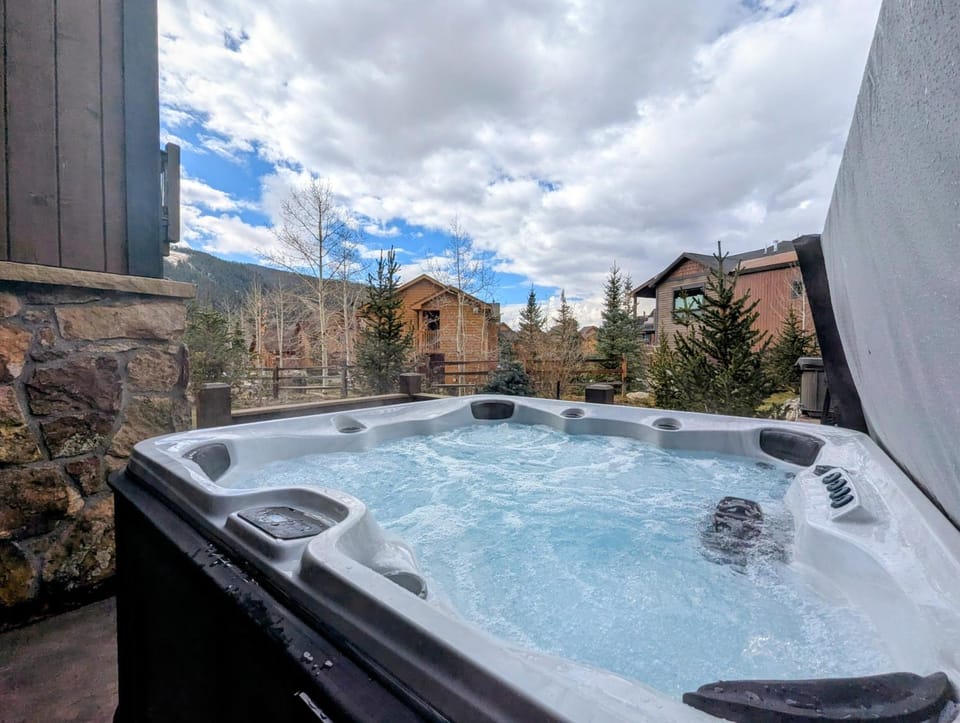 River Run Townhomes 73 by SummitCove Lodging in Colorado House in Keystone