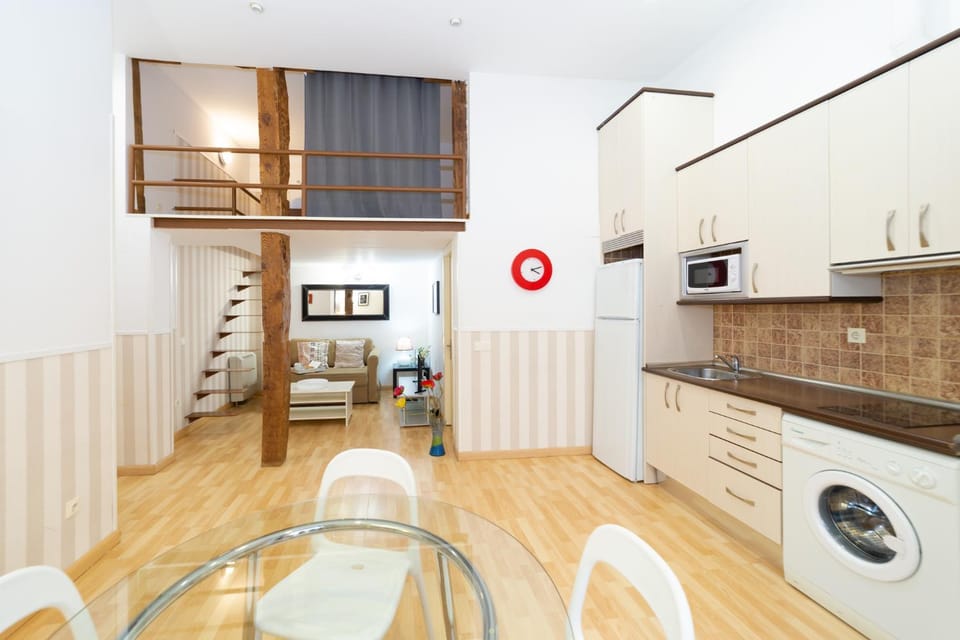 Kitchen or kitchenette, Living room, Photo of the whole room, Dining area