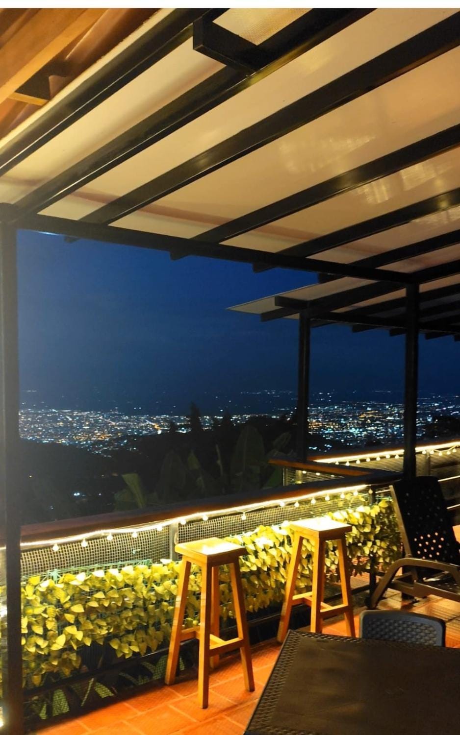 Night, View (from property/room), Balcony/Terrace, Seating area
