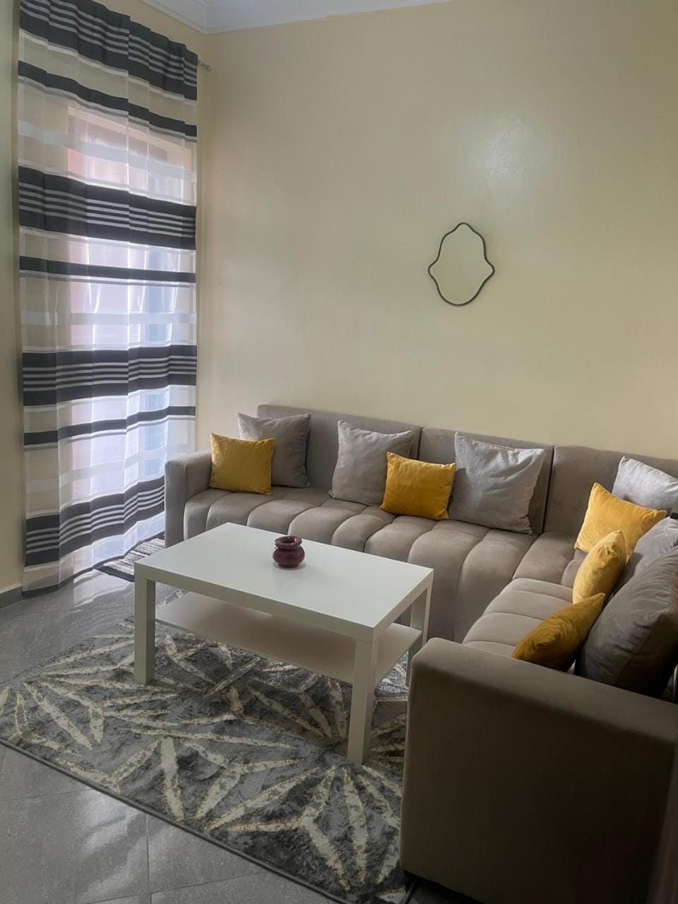 Appartement très bien meublé Apartment in Marrakesh