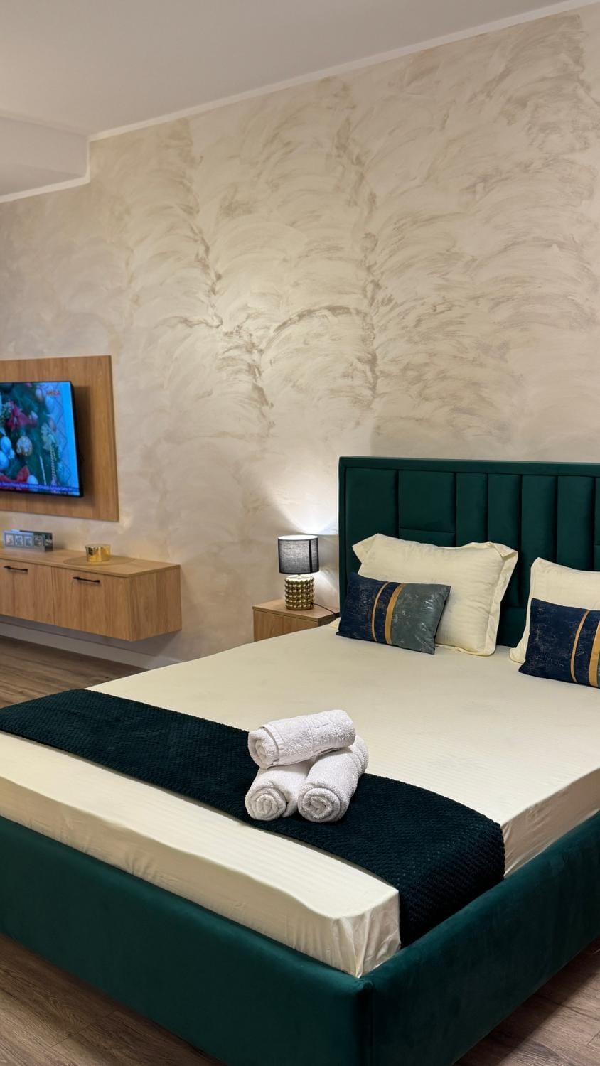 SHoliday Sky Panoramic Apartment New Building Private Parking Apartment in Timisoara