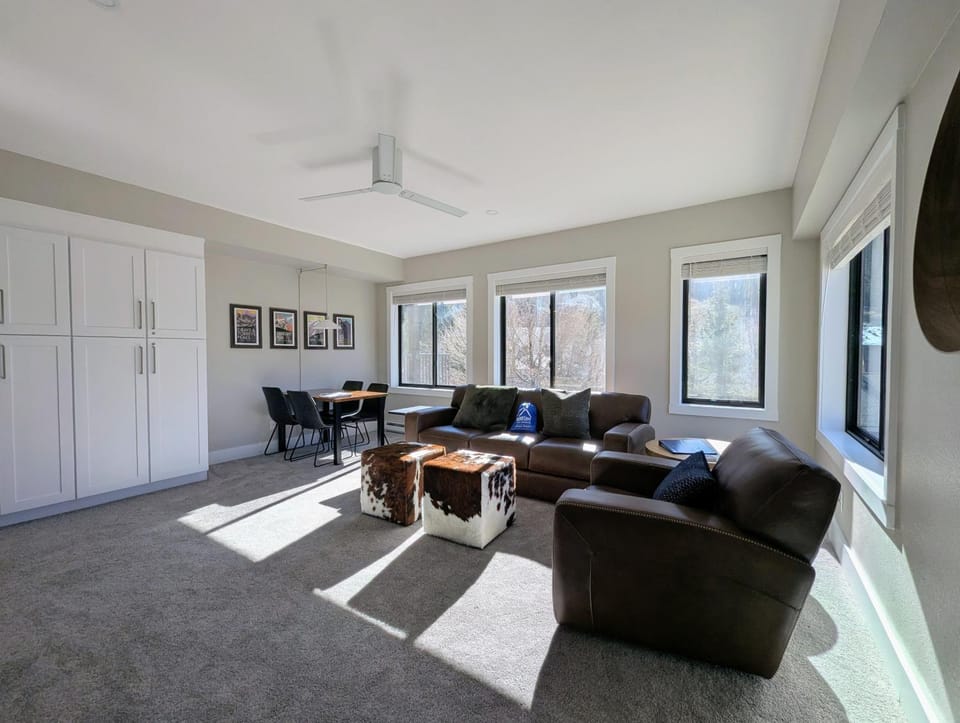 Slopeside 2793B by SummitCove Lodging in Colorado House in Keystone