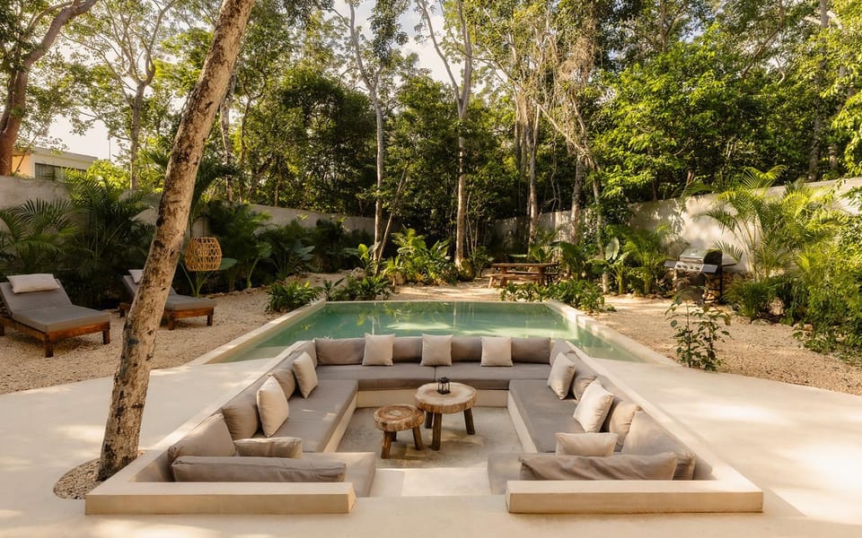Patio, Day, Garden, Garden view, Pool view, Swimming pool, Swimming pool, sunbed