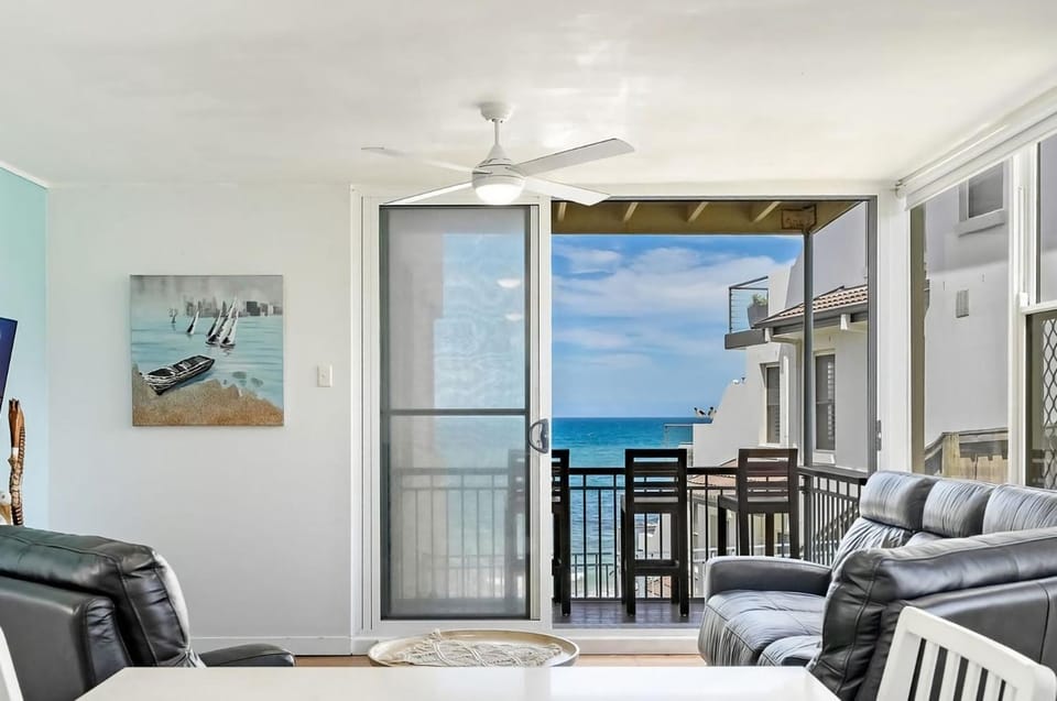 Oceanfront Stay Steps to the Sand Apartment in The Entrance