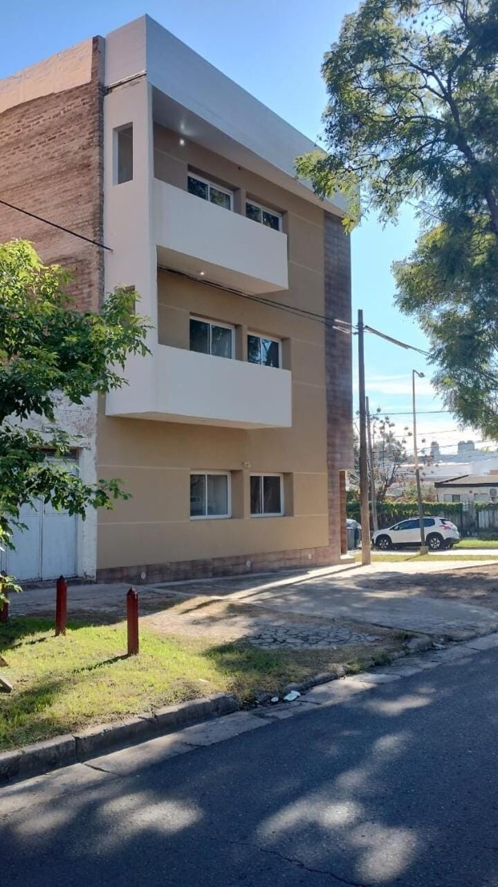 Luminoso departamento a estrenar Apartment in Parana