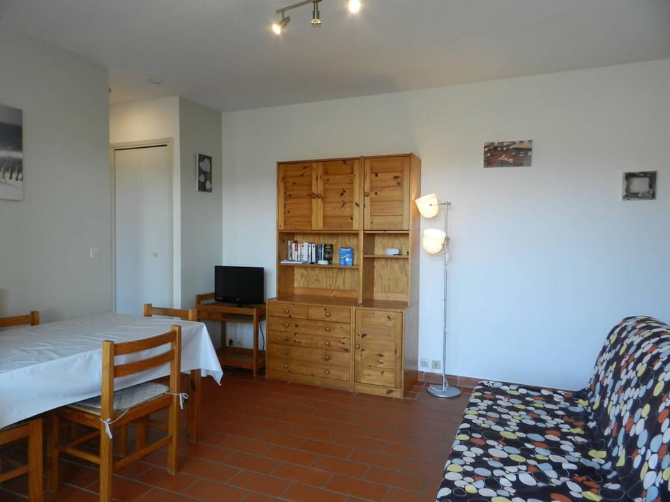 Appartement 2 pièces avec terrasse et parking au Lavandou - FR-1-251-894 Apartment in Le Lavandou