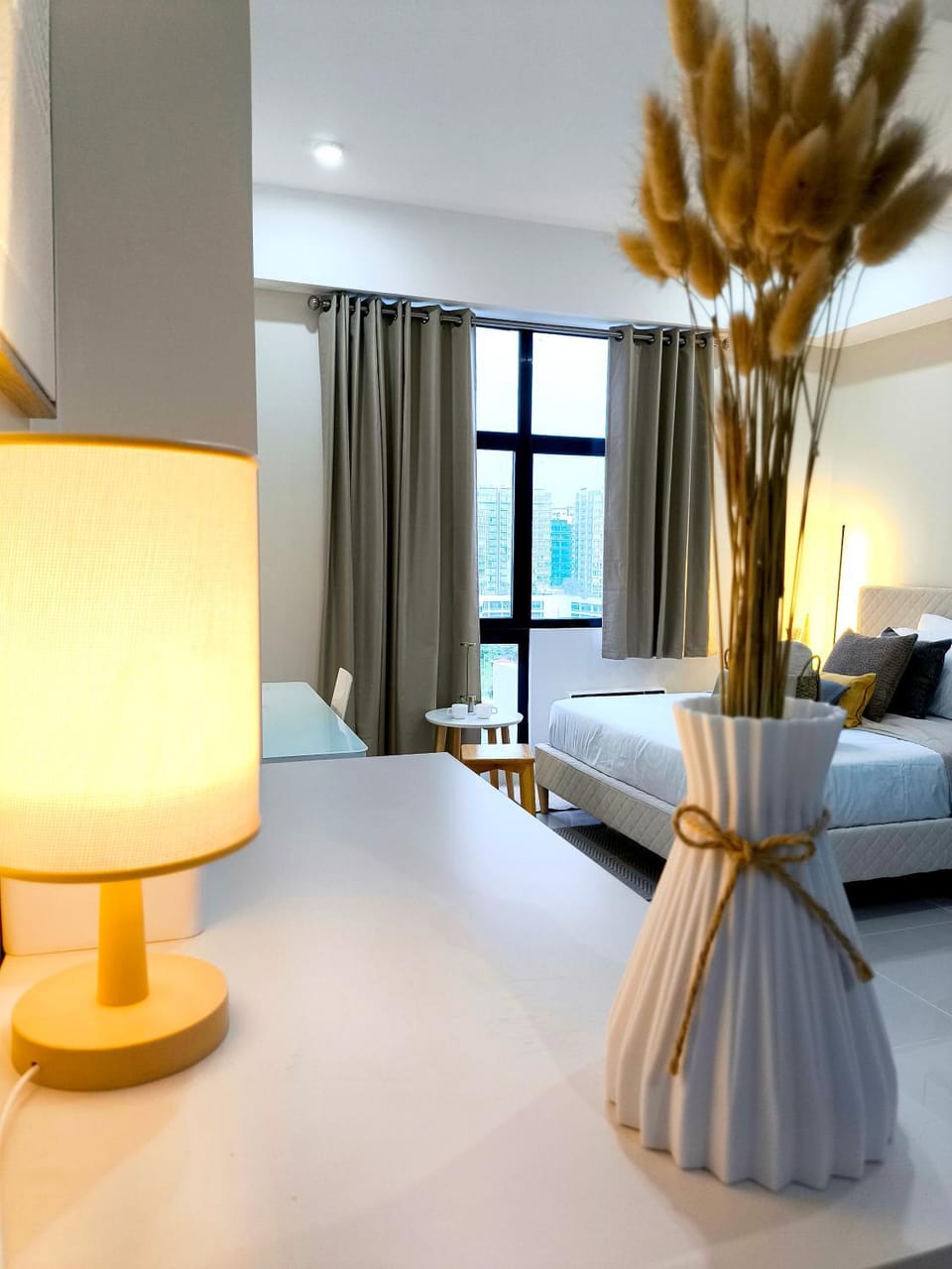 BH UrbanSky Condo Bed and Breakfast in Lapu-Lapu City