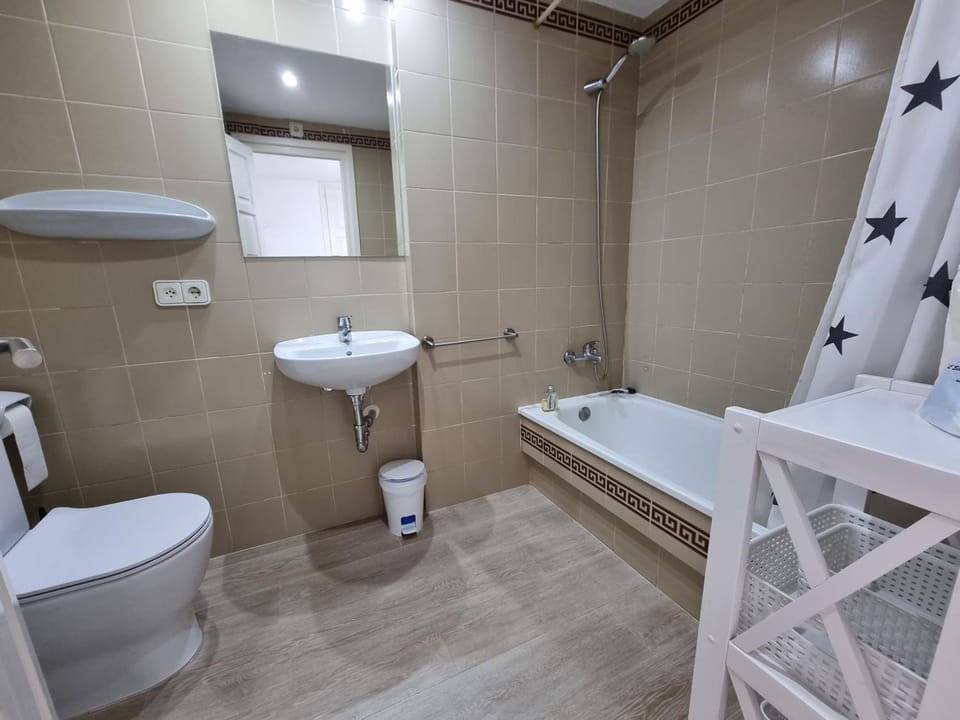 Estudio con terraza cerca de la playa en L'Escala - HISP-236-149 Apartment in L'Escala