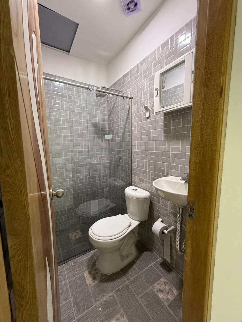 Shower, Bathroom