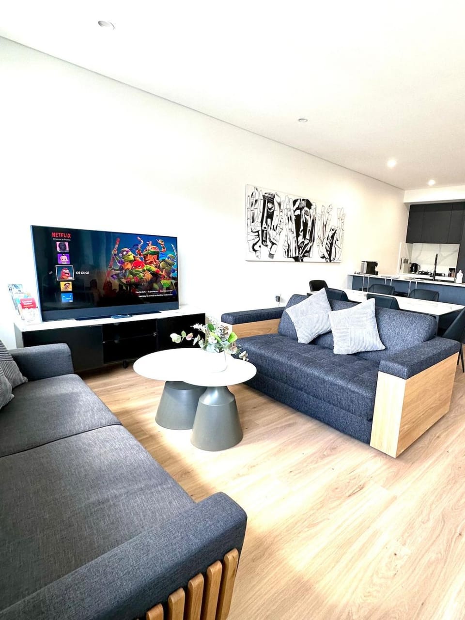 Manly Moon Apartment in Manly Vale
