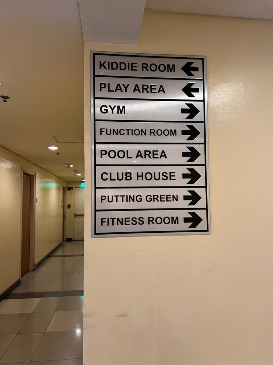 Robinson's Place Residences, Apartment hotel in Manila City