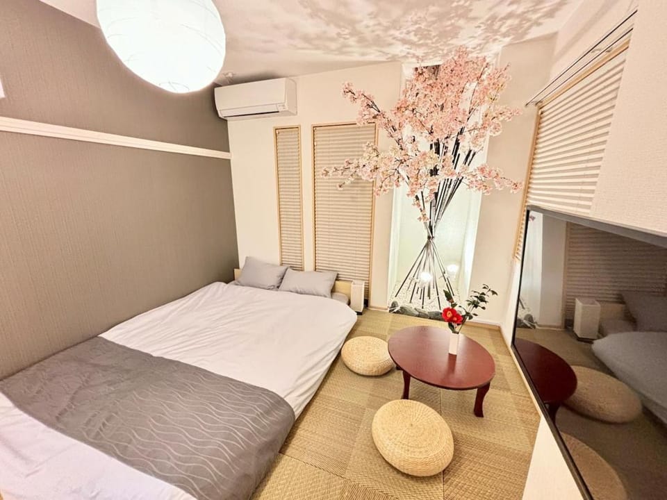 AYA Funabashi#104 Enjoy the cherry blossoms in full bloom, Tatami experience, Funabashi station near by, Many restaurants & shops, Kid, Long term, Direct airport access, Messe, Disney, Cozy Apartment in Chiba Prefecture