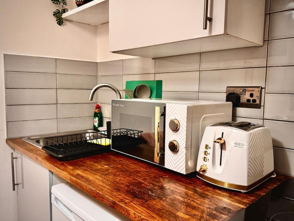 Best Situated Studio - Finsbury Park Station! Apartment in London Borough of Islington