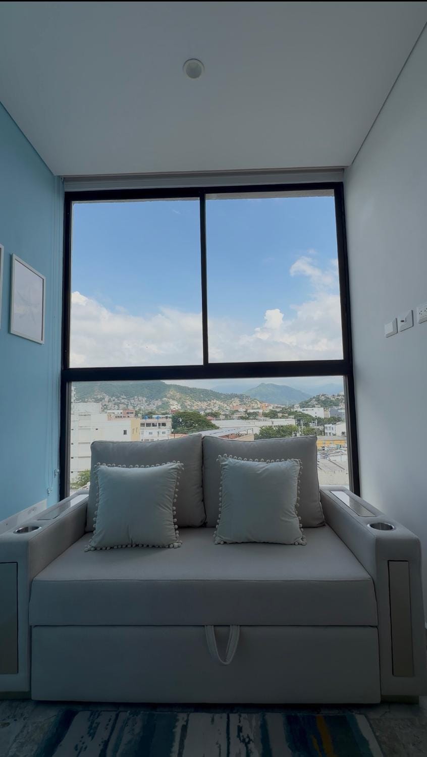 Bed, Living room