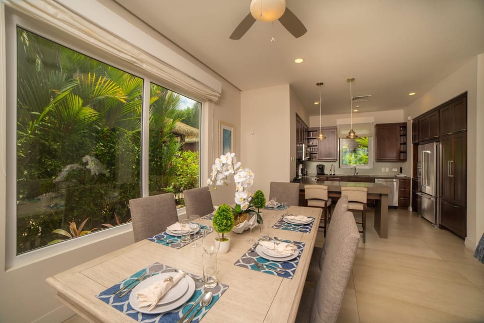 Miramar 4E - 3 bdr 3 bath Ocean View House in Herradura