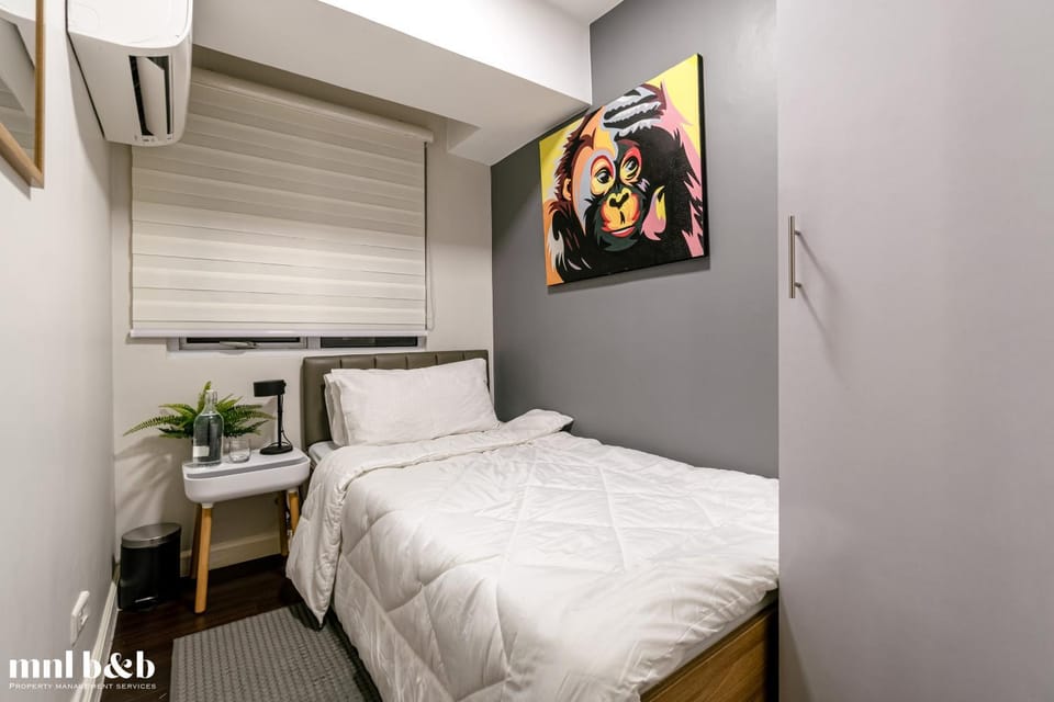 UP TO 6 PAX! Spacious Loft 2 BR near High Street, BGC Fort Victoria The Fort, Taguig City Apartment in Makati