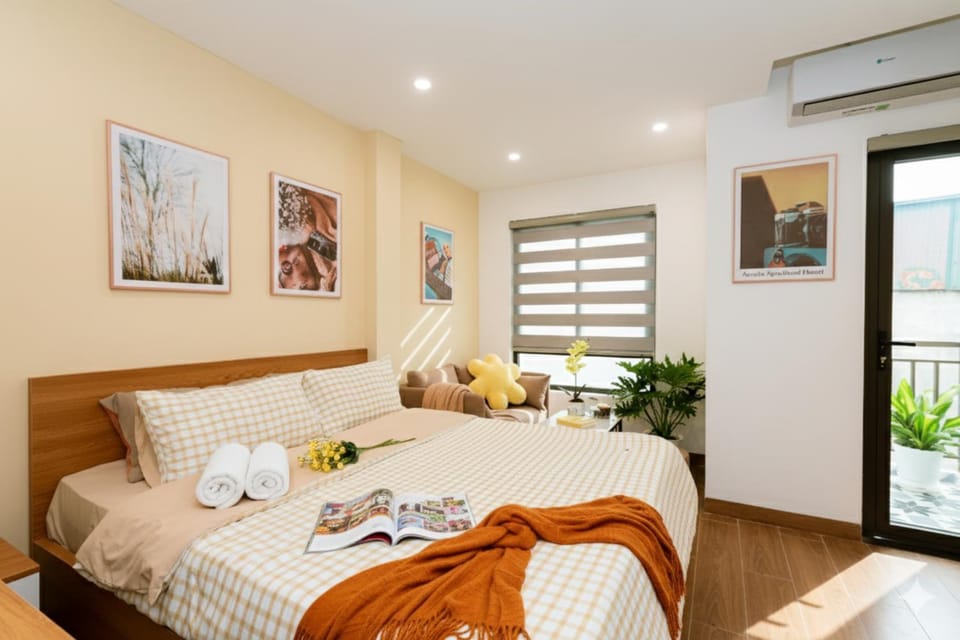 Living room, Photo of the whole room