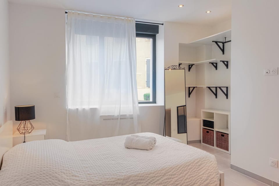 La Terrasse de Charentay - 2 à 4 personnes Apartment in Auvergne-Rhône-Alpes