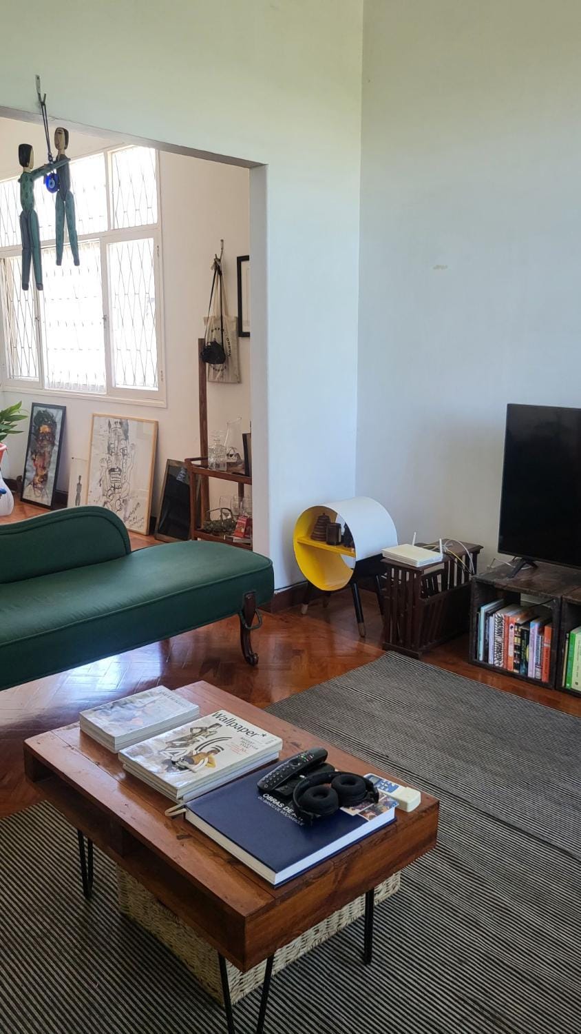 TV and multimedia, Seating area