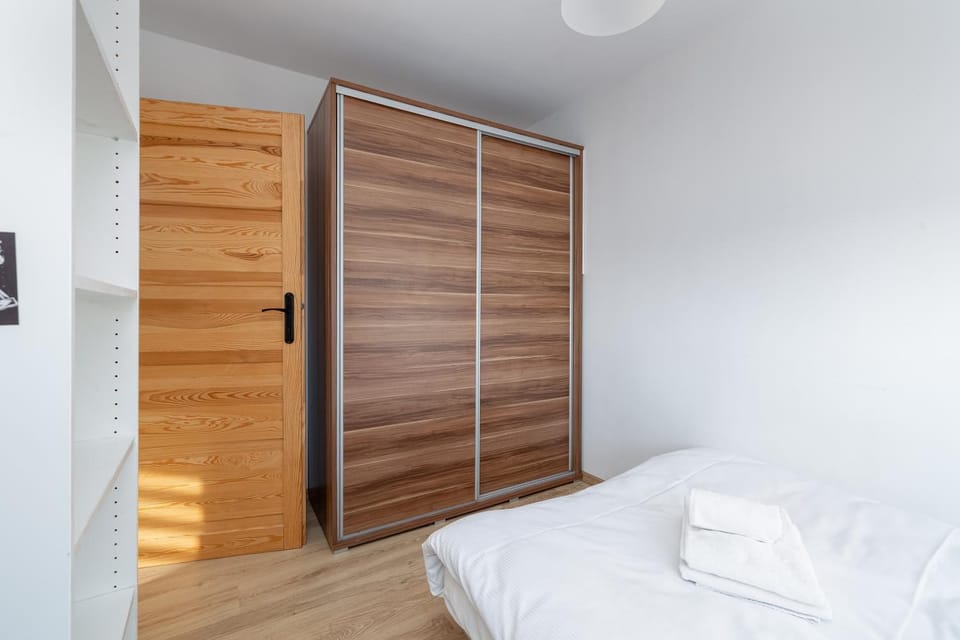 Bed, Photo of the whole room, Bedroom, towels, wardrobe