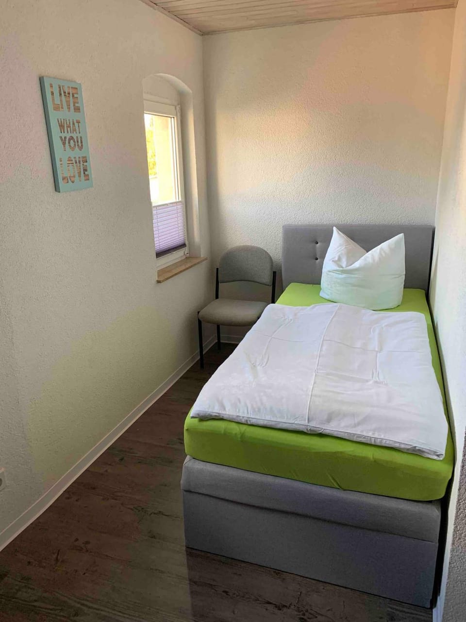 Living room, Bedroom