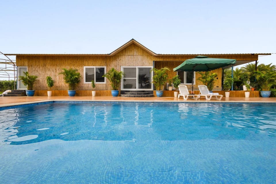 Aurea 4-BHK Farmhouse by ELIVAAS with Private Pool, Garden & Gazebo House in Noida