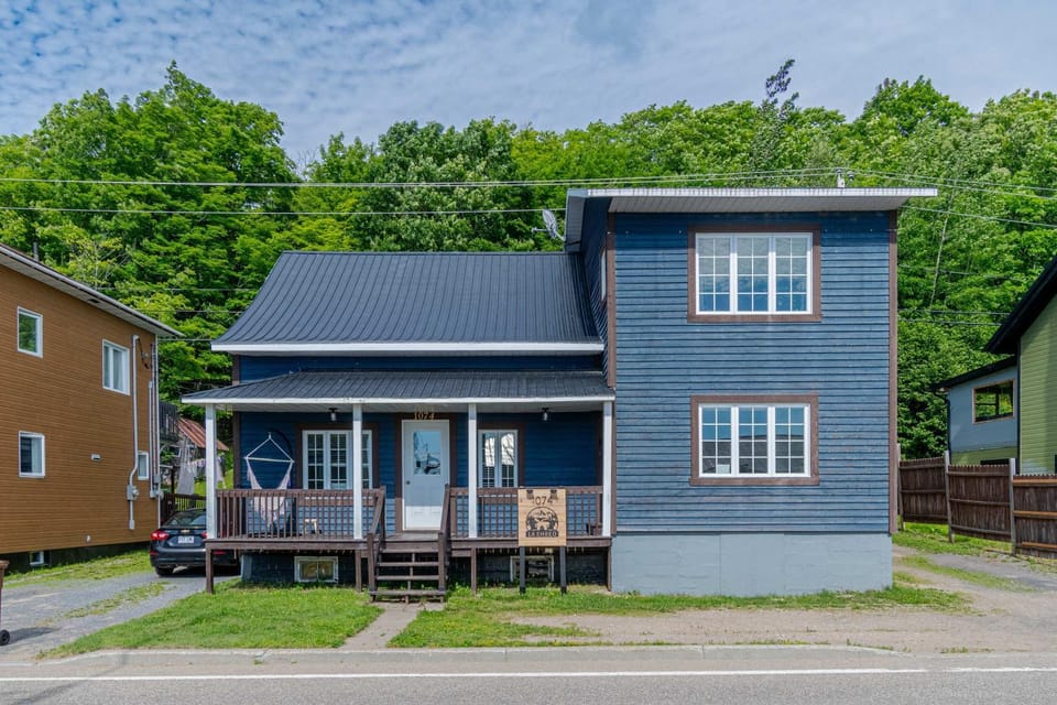 Nature & Relaxation with Spa - Chalet La Shred Chalet in Baie-Saint-Paul