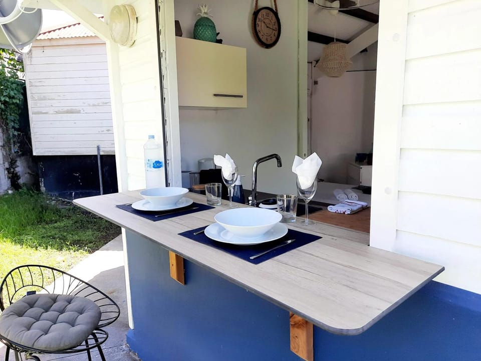 Coquet studio avec jardin à Sainte-Anne, 35 m² Apartment in Sainte-Anne