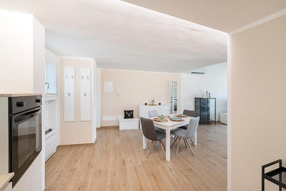 Tera's home Apartment in Desenzano del Garda