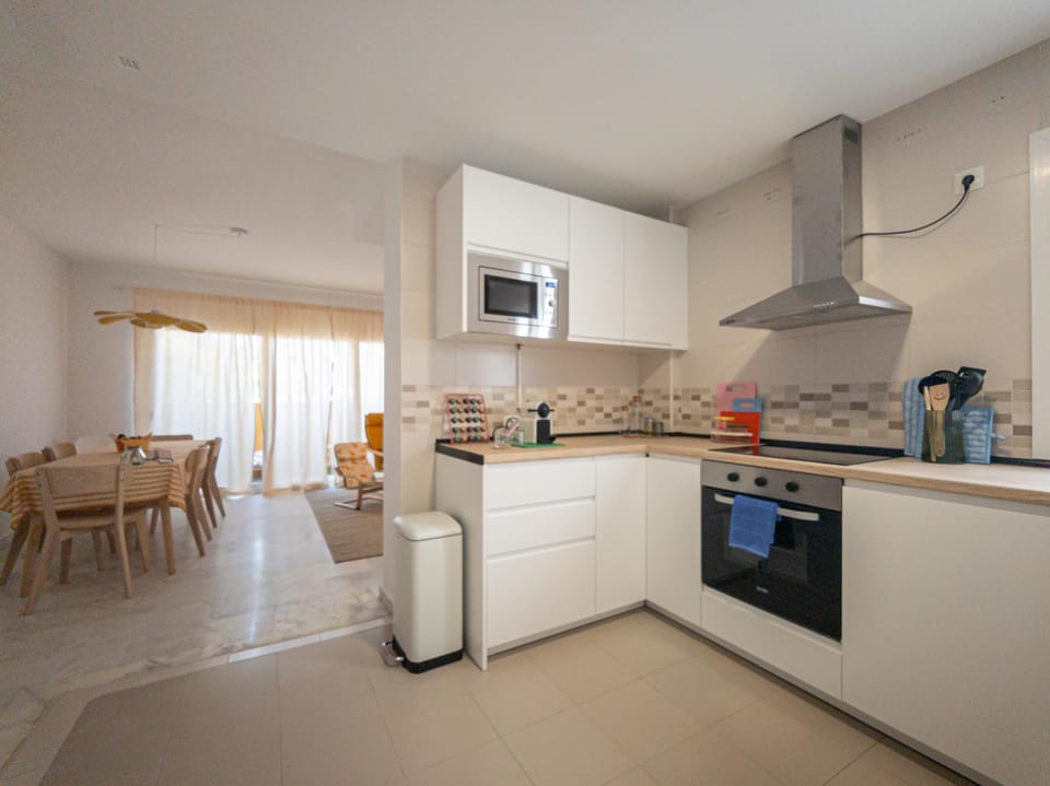 Kitchen or kitchenette, Dining area, dishwasher, oven, stove, toaster