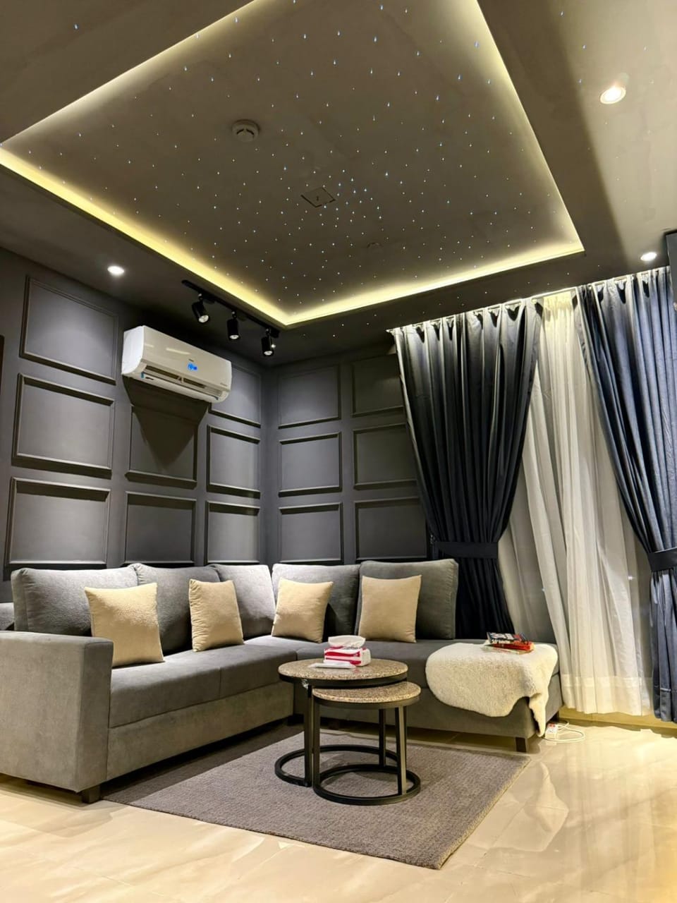 Property building, Living room