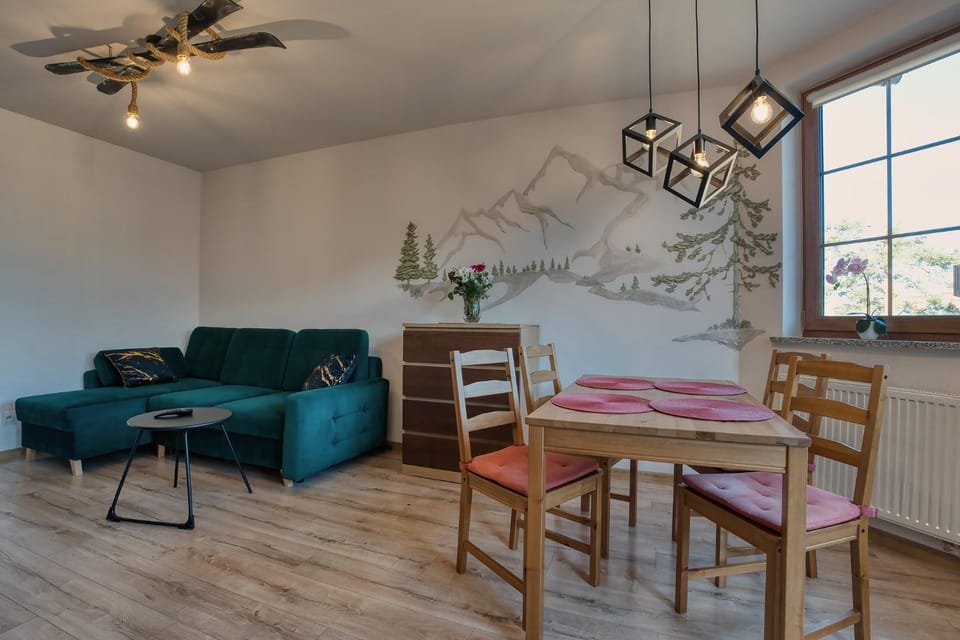 Apartamenty nad Łomnicą Apartment in Lower Silesian Voivodeship