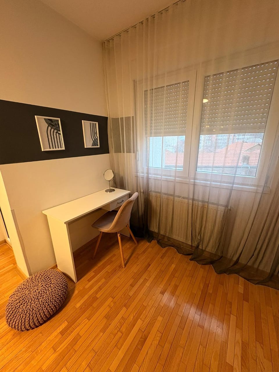 Bathroom, hair dresser