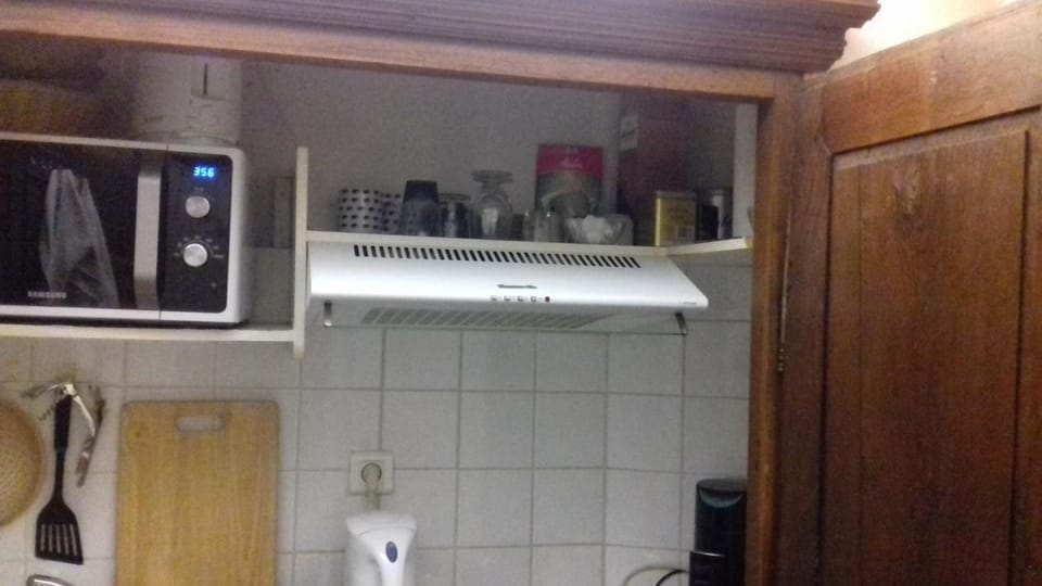 LA HALTE DU PETIT FORT - 27 rue du Petit Fort - 22100 DINAN Apartment in Brittany