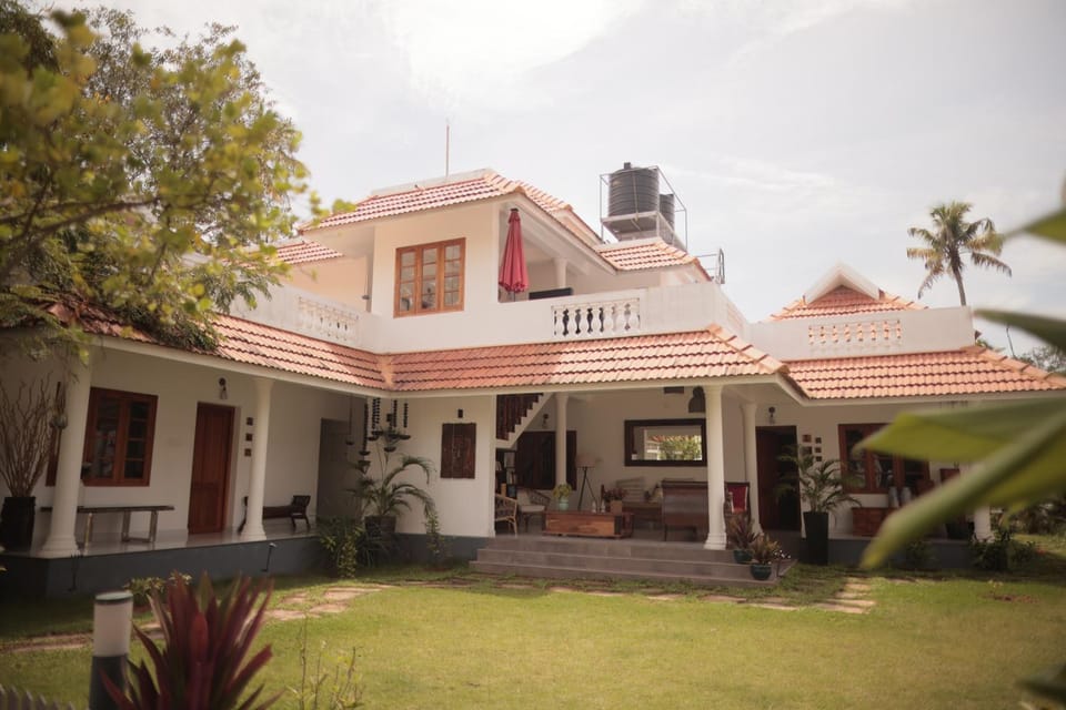 Palliath House by ELIVAAS Apartment in Kerala