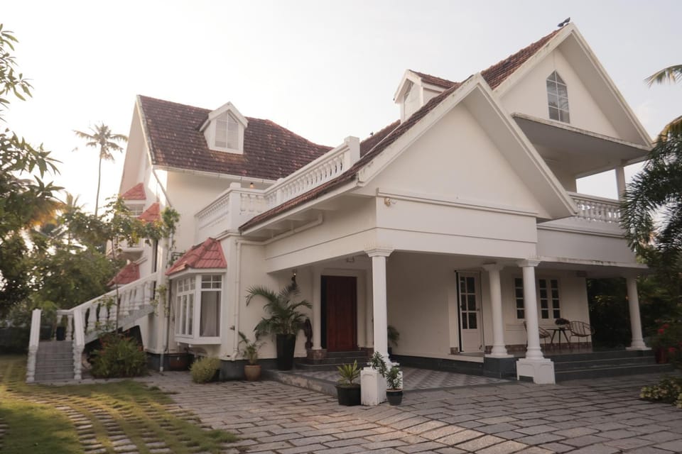 Palliath House by ELIVAAS Apartment in Kerala