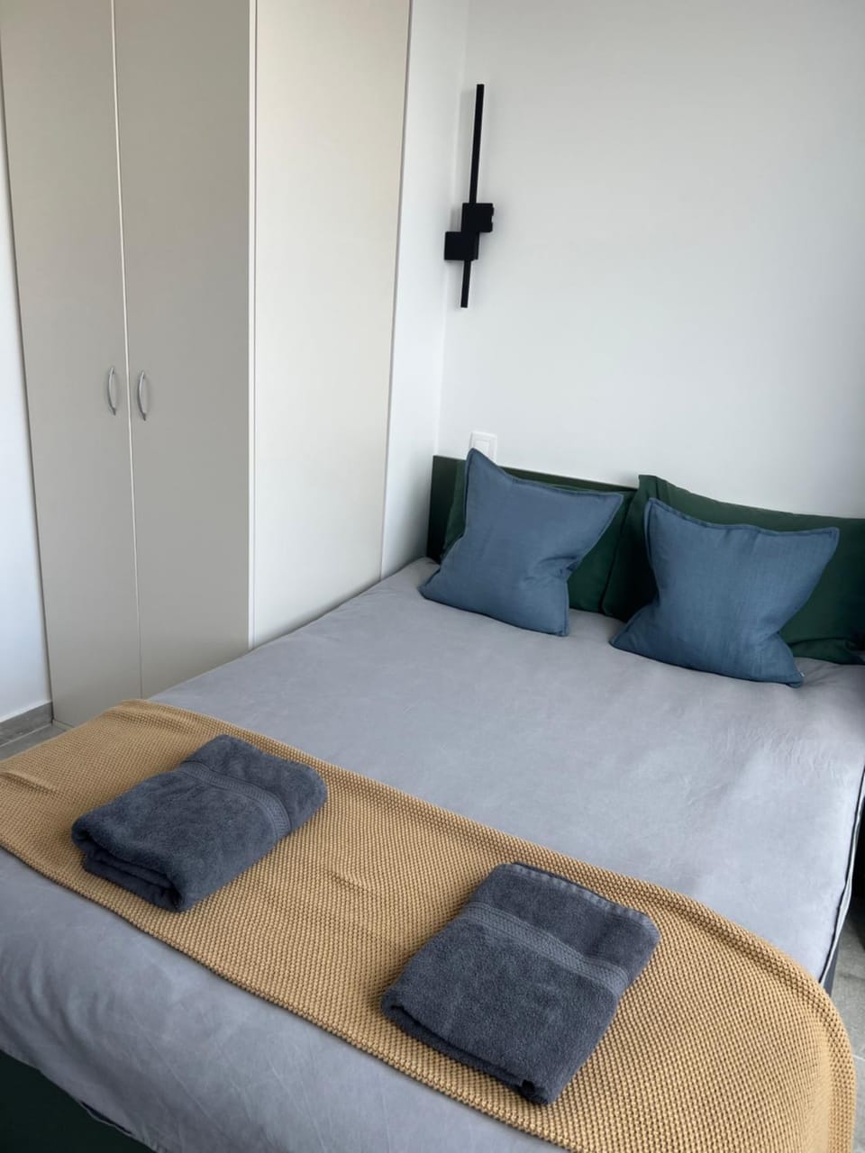 Bed, Photo of the whole room, Bedroom, towels, wardrobe
