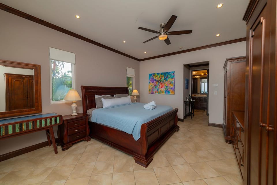 Altavista 4C 3 bdr 3 bath Ocean View House in Herradura