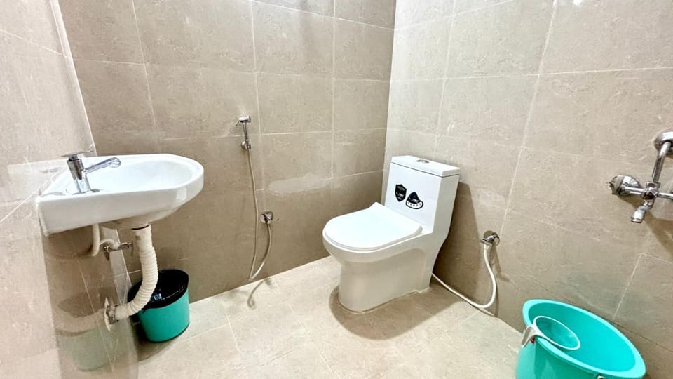 Toilet, Bathroom