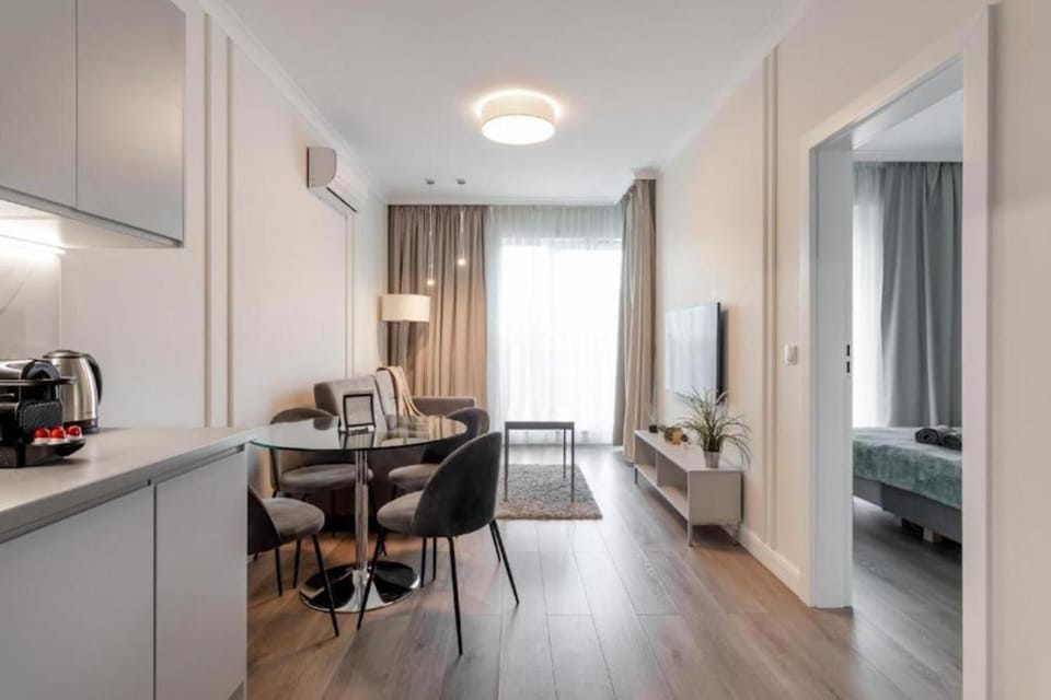 Living room, Photo of the whole room, Seating area