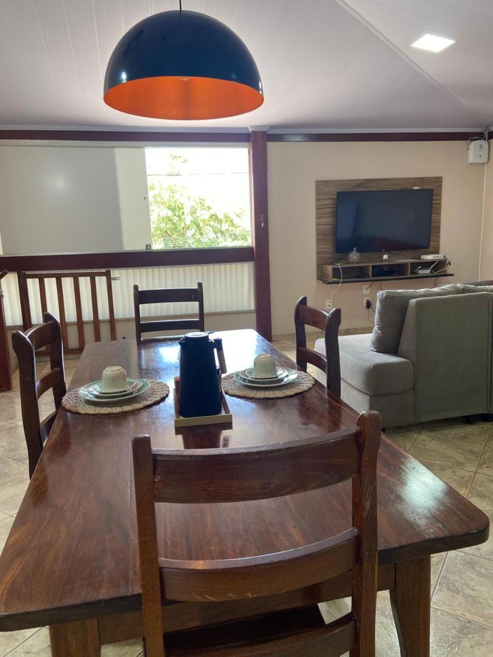 TV and multimedia, Living room, Dining area