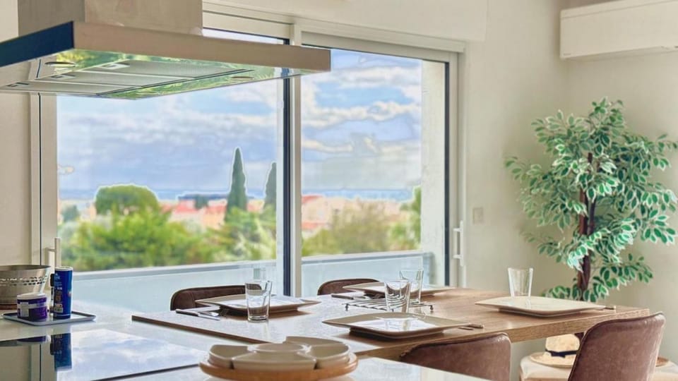 La Vista Mar - Apt Seaview Near Airport-AC-Parking Apartment in Nice