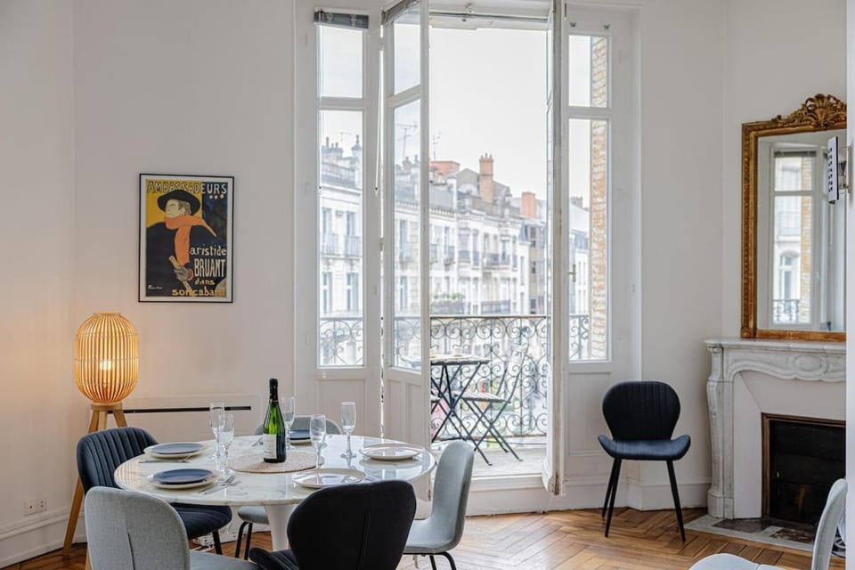 L'haussmannien - Spacieux appartement République Apartment in Orléans