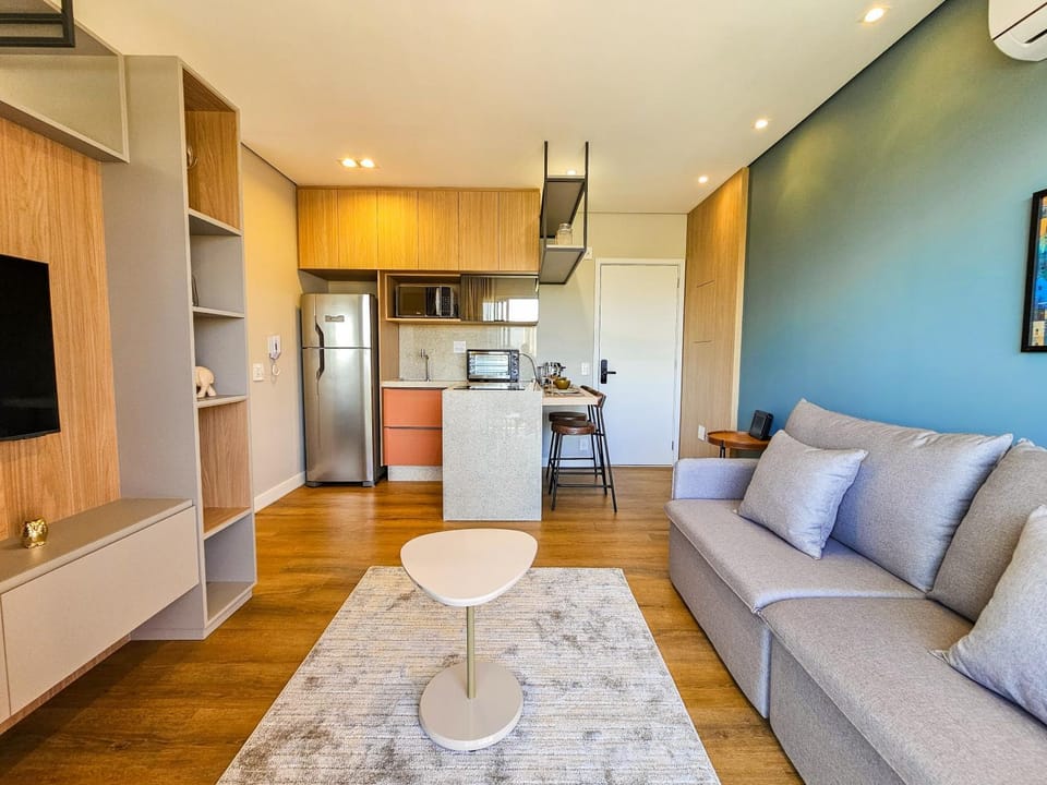 TV and multimedia, Kitchen or kitchenette, Living room