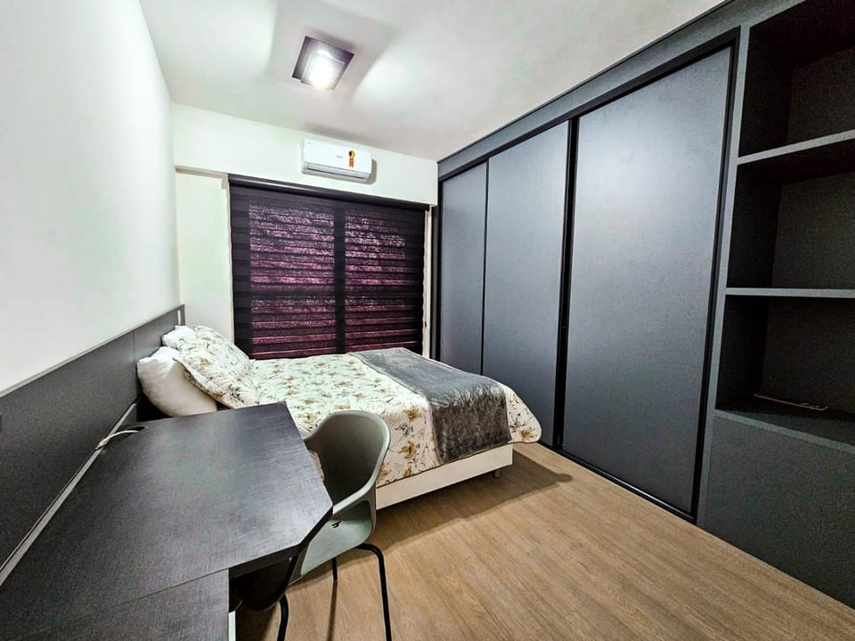 Bedroom, wardrobe, air conditioner
