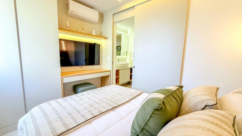 TV and multimedia, Bedroom, wardrobe, air conditioner
